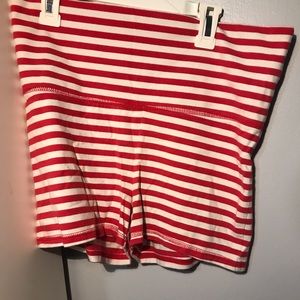 White and Pink striped elastic shorts high waisted